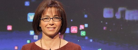 María Lázaro, community manager